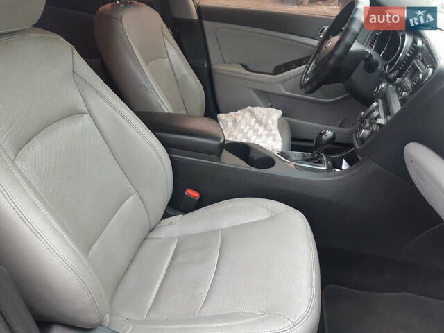 Киа Оптима 2013 в Кривом Роге на Automoto.ua Серый Киа Оптима, объемом двигателя 2.4 л и пробегом 138 тыс. км за 9200 $, фото 2 на Automoto.ua