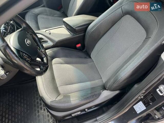 Серый Киа Оптима, объемом двигателя 2 л и пробегом 269 тыс. км за 9300 $, фото 24 на Automoto.ua