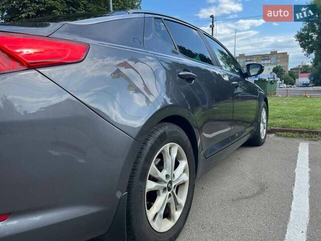 Серый Киа Оптима, объемом двигателя 2 л и пробегом 269 тыс. км за 9300 $, фото 9 на Automoto.ua