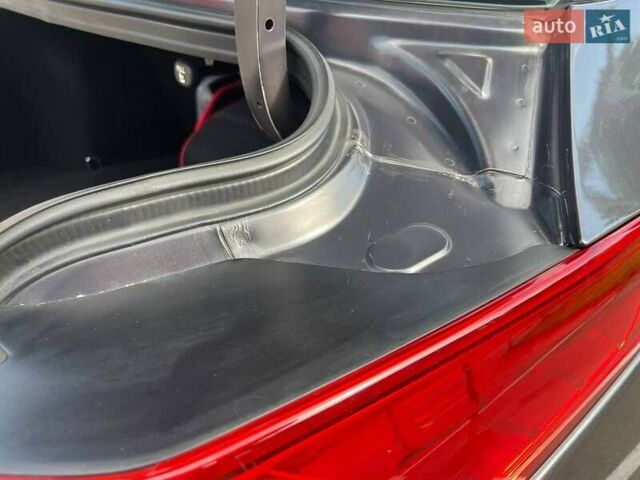 Серый Киа Оптима, объемом двигателя 2 л и пробегом 269 тыс. км за 9300 $, фото 14 на Automoto.ua