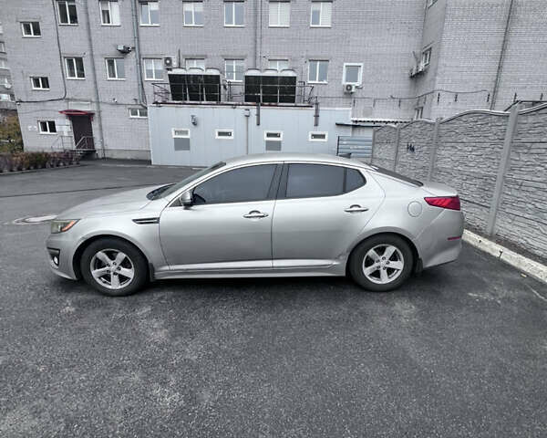 Серый Киа Оптима, объемом двигателя 2.36 л и пробегом 293 тыс. км за 7500 $, фото 5 на Automoto.ua