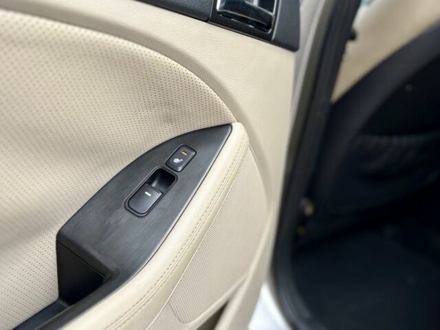 Серый Киа Оптима, объемом двигателя 2.4 л и пробегом 240 тыс. км за 10000 $, фото 13 на Automoto.ua