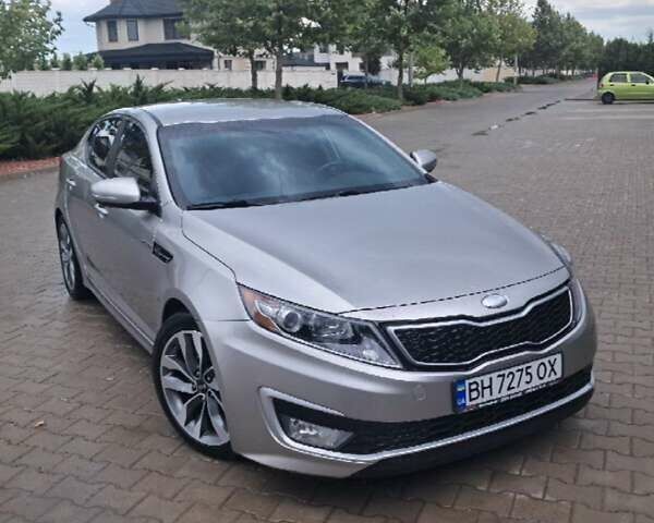 Серый Киа Оптима, объемом двигателя 2.4 л и пробегом 160 тыс. км за 10500 $, фото 4 на Automoto.ua