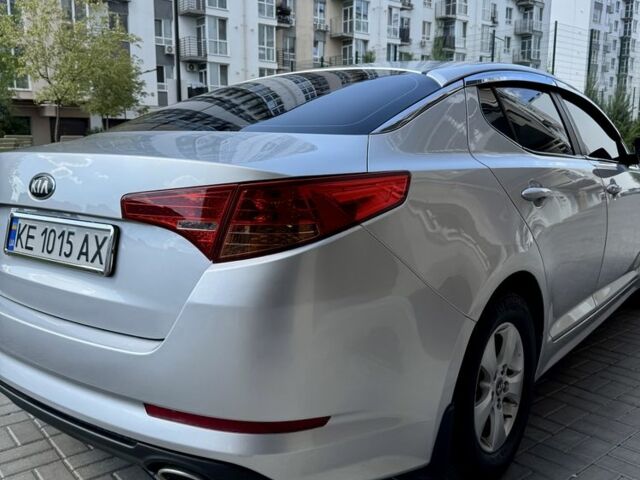 Серый Киа Оптима, объемом двигателя 2 л и пробегом 204 тыс. км за 8000 $, фото 11 на Automoto.ua