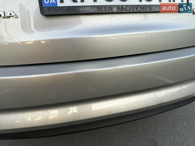 Серый Киа Оптима, объемом двигателя 2.36 л и пробегом 179 тыс. км за 10000 $, фото 25 на Automoto.ua