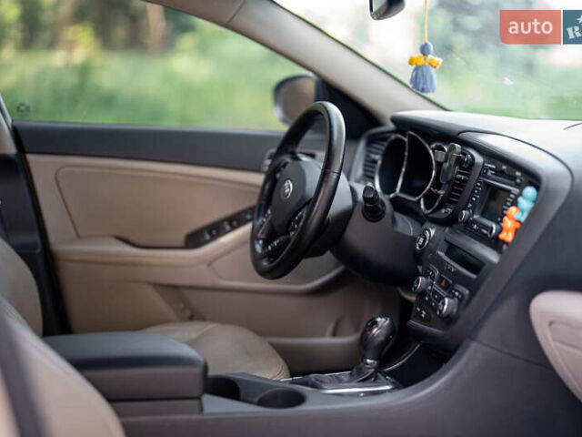 Серый Киа Оптима, объемом двигателя 2.4 л и пробегом 200 тыс. км за 9000 $, фото 45 на Automoto.ua