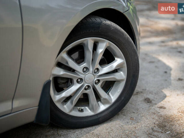 Серый Киа Оптима, объемом двигателя 2.4 л и пробегом 200 тыс. км за 9000 $, фото 57 на Automoto.ua