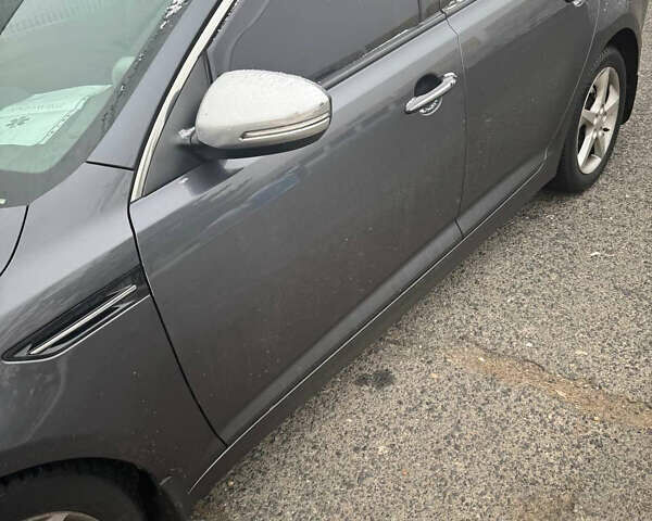 Серый Киа Оптима, объемом двигателя 2.36 л и пробегом 260 тыс. км за 9500 $, фото 1 на Automoto.ua