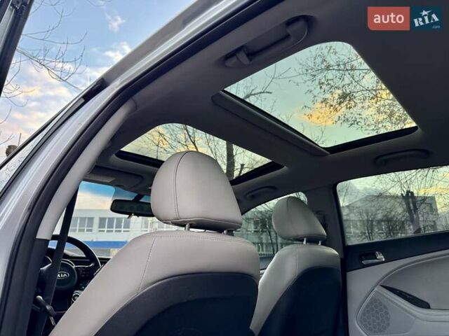 Сірий Кіа Оптіма, об'ємом двигуна 2.4 л та пробігом 98 тис. км за 9990 $, фото 20 на Automoto.ua