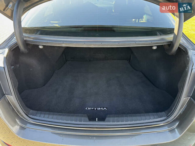 Серый Киа Оптима, объемом двигателя 2.4 л и пробегом 124 тыс. км за 9200 $, фото 19 на Automoto.ua