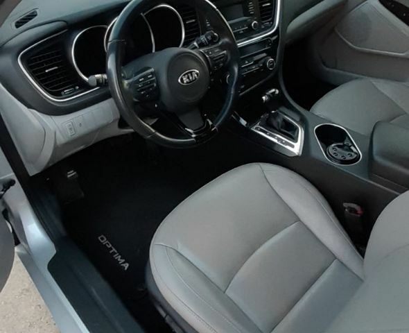 Сірий Кіа Оптіма, об'ємом двигуна 2.4 л та пробігом 150 тис. км за 9500 $, фото 4 на Automoto.ua