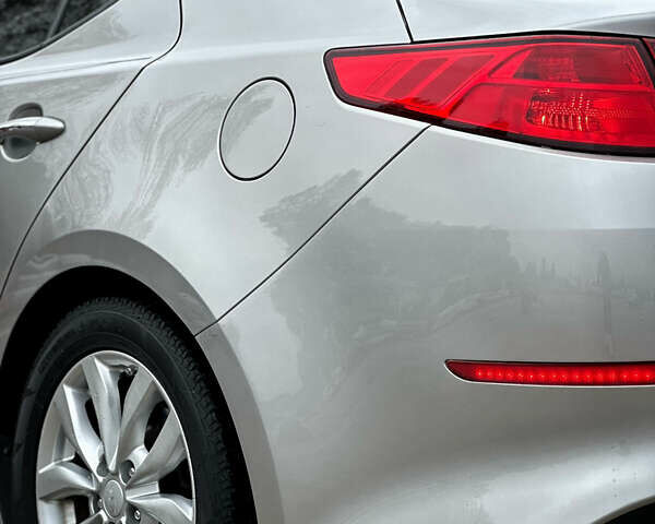 Серый Киа Оптима, объемом двигателя 2.4 л и пробегом 153 тыс. км за 10300 $, фото 18 на Automoto.ua