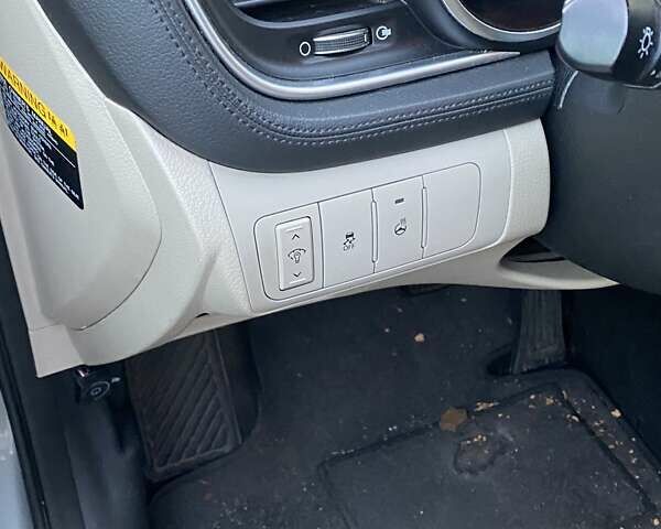 Серый Киа Оптима, объемом двигателя 2.4 л и пробегом 150 тыс. км за 10500 $, фото 15 на Automoto.ua