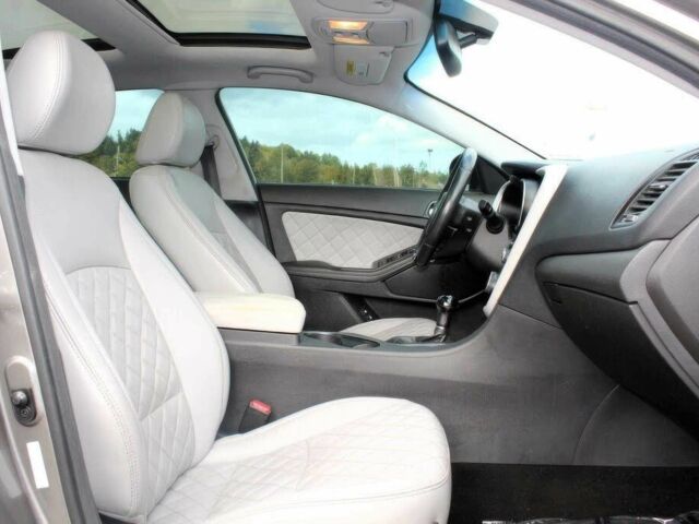 Киа Оптима 2014 в Днепре (Днепропетровске) на Automoto.ua Серый Киа Оптима, объемом двигателя 2 л и пробегом 85 тыс. км за 7500 $, фото 9 на Automoto.ua