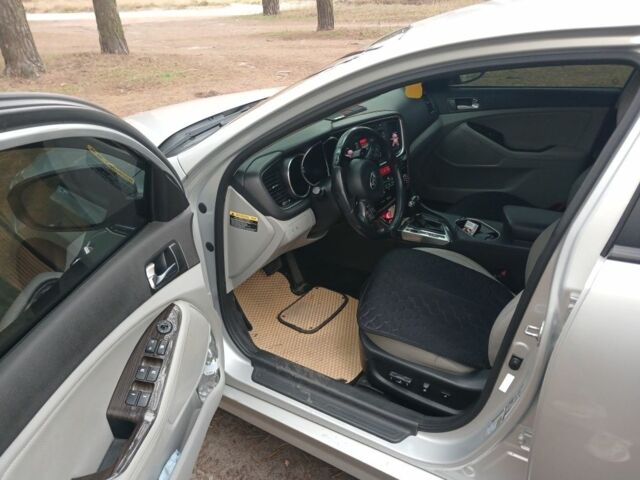 Серый Киа Оптима, объемом двигателя 2.4 л и пробегом 160 тыс. км за 11000 $, фото 4 на Automoto.ua