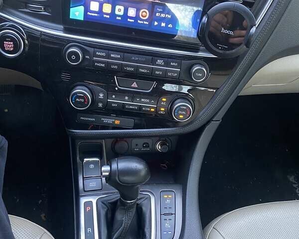 Серый Киа Оптима, объемом двигателя 2.4 л и пробегом 150 тыс. км за 10500 $, фото 16 на Automoto.ua