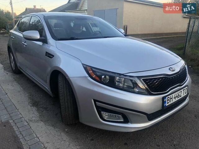 Киа Оптима 2014 в Раздельной на Automoto.ua Серый Киа Оптима, объемом двигателя 2.36 л и пробегом 160 тыс. км за 7200 $, фото 2 на Automoto.ua