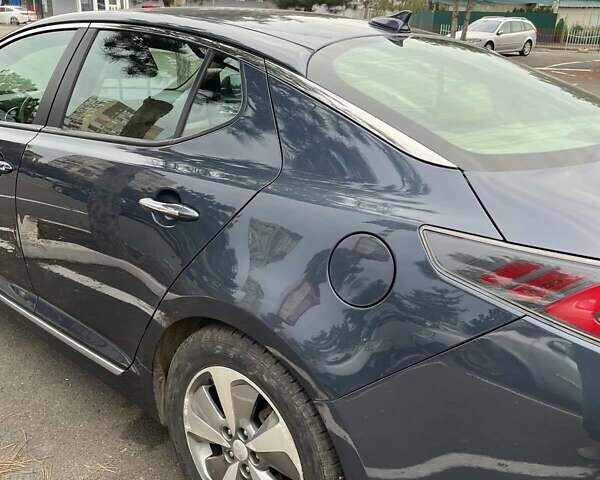 Сірий Кіа Оптіма, об'ємом двигуна 2.36 л та пробігом 115 тис. км за 12800 $, фото 10 на Automoto.ua