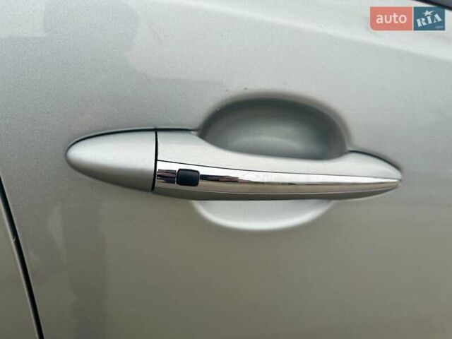 Серый Киа Оптима, объемом двигателя 2.36 л и пробегом 209 тыс. км за 9500 $, фото 12 на Automoto.ua