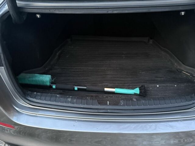 Серый Киа Оптима, объемом двигателя 2.4 л и пробегом 117 тыс. км за 10000 $, фото 2 на Automoto.ua