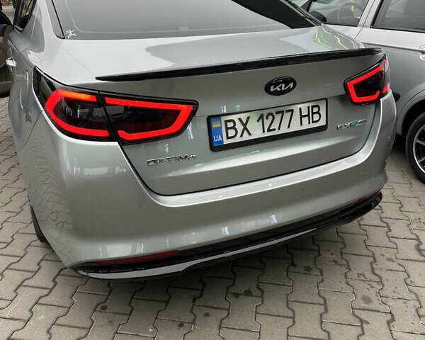 Сірий Кіа Оптіма, об'ємом двигуна 2.36 л та пробігом 174 тис. км за 12900 $, фото 20 на Automoto.ua