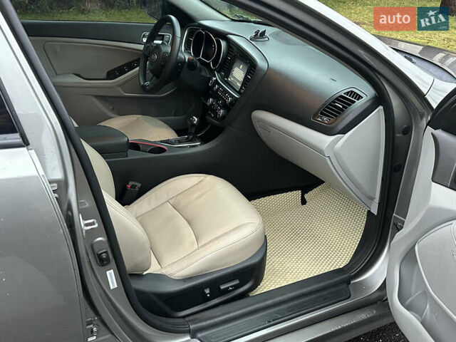 Сірий Кіа Оптіма, об'ємом двигуна 2.36 л та пробігом 220 тис. км за 8500 $, фото 16 на Automoto.ua