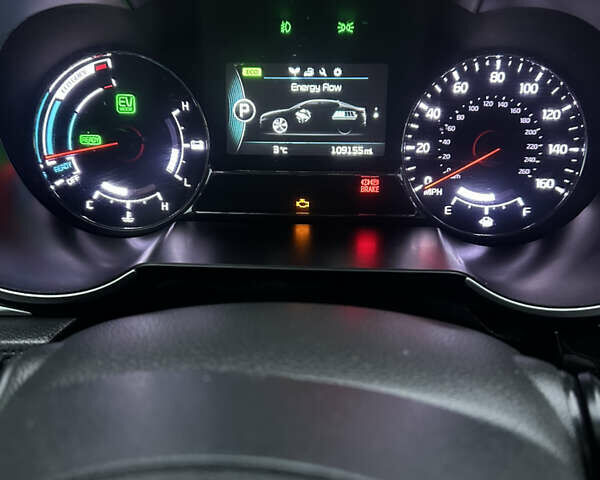 Сірий Кіа Оптіма, об'ємом двигуна 2.36 л та пробігом 174 тис. км за 12900 $, фото 1 на Automoto.ua