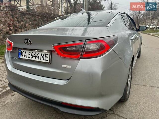Серый Киа Оптима, объемом двигателя 2.36 л и пробегом 209 тыс. км за 9500 $, фото 8 на Automoto.ua