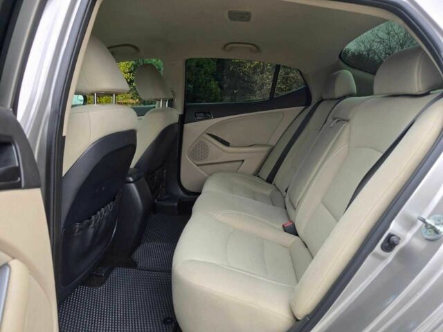 Сірий Кіа Оптіма, об'ємом двигуна 2.4 л та пробігом 139 тис. км за 9499 $, фото 21 на Automoto.ua