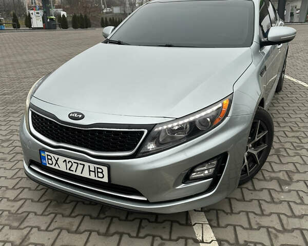 Сірий Кіа Оптіма, об'ємом двигуна 2.36 л та пробігом 174 тис. км за 12900 $, фото 11 на Automoto.ua