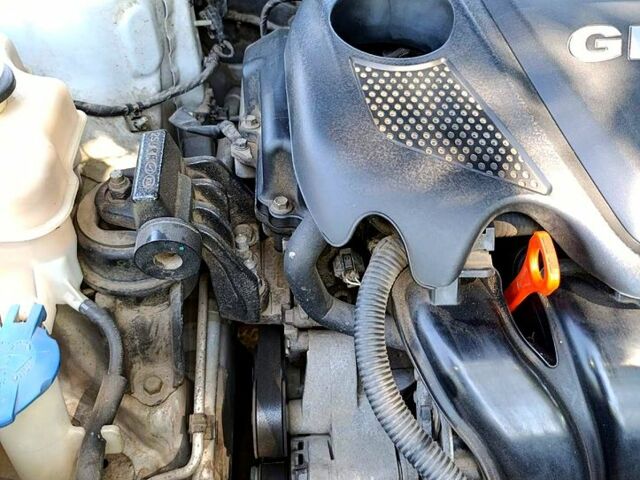 Сірий Кіа Оптіма, об'ємом двигуна 2.4 л та пробігом 180 тис. км за 9500 $, фото 8 на Automoto.ua