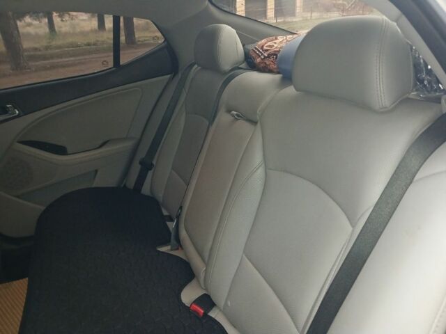 Серый Киа Оптима, объемом двигателя 2.4 л и пробегом 160 тыс. км за 11000 $, фото 6 на Automoto.ua