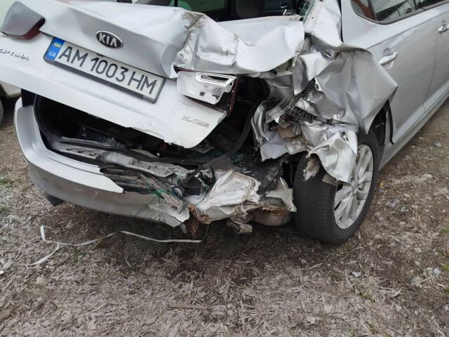 Серый Киа Оптима, объемом двигателя 2.4 л и пробегом 200 тыс. км за 2300 $, фото 4 на Automoto.ua