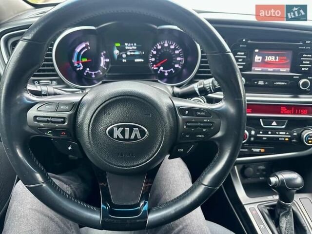 Серый Киа Оптима, объемом двигателя 2.36 л и пробегом 209 тыс. км за 9500 $, фото 27 на Automoto.ua