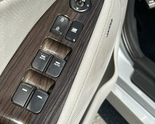 Сірий Кіа Оптіма, об'ємом двигуна 2.4 л та пробігом 120 тис. км за 12499 $, фото 23 на Automoto.ua