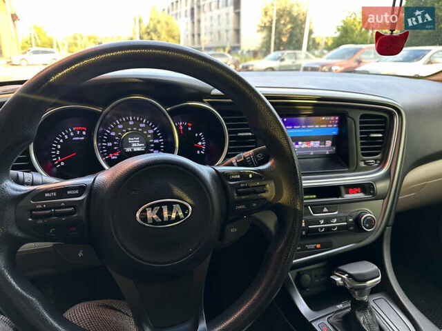 Серый Киа Оптима, объемом двигателя 2.4 л и пробегом 140 тыс. км за 9950 $, фото 12 на Automoto.ua
