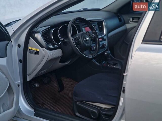 Сірий Кіа Оптіма, об'ємом двигуна 2.4 л та пробігом 160 тис. км за 7990 $, фото 26 на Automoto.ua