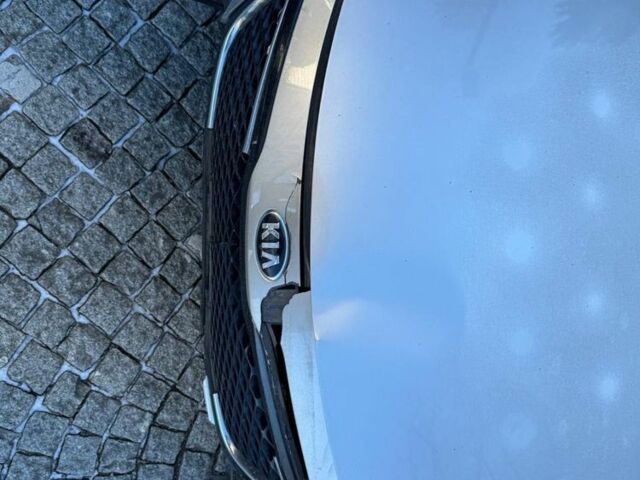 Серый Киа Оптима, объемом двигателя 2.4 л и пробегом 130 тыс. км за 6000 $, фото 2 на Automoto.ua