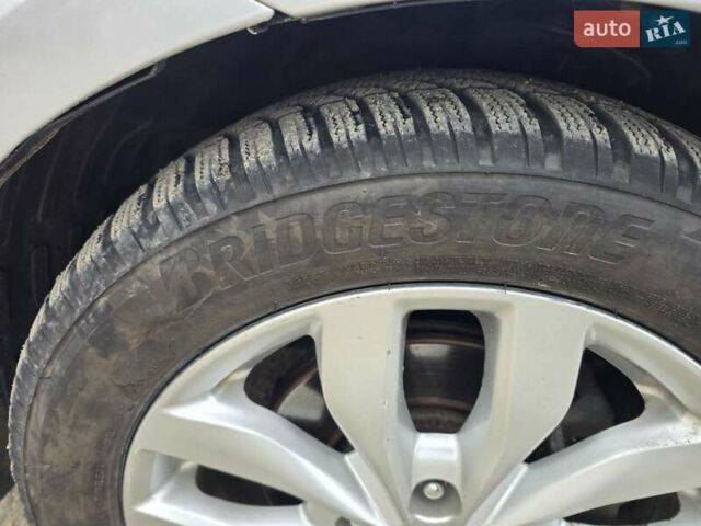 Серый Киа Оптима, объемом двигателя 2.36 л и пробегом 196 тыс. км за 10800 $, фото 18 на Automoto.ua