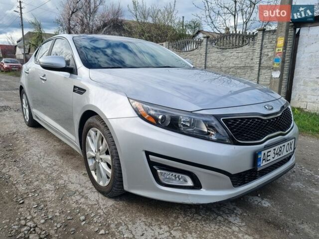 Серый Киа Оптима, объемом двигателя 2.36 л и пробегом 196 тыс. км за 9555 $, фото 2 на Automoto.ua