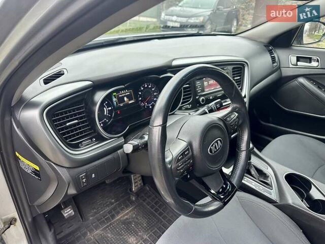 Серый Киа Оптима, объемом двигателя 2.36 л и пробегом 209 тыс. км за 9500 $, фото 25 на Automoto.ua