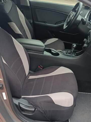 Серый Киа Оптима, объемом двигателя 2.36 л и пробегом 101 тыс. км за 9000 $, фото 16 на Automoto.ua