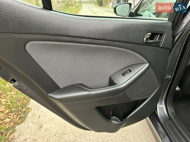 Серый Киа Оптима, объемом двигателя 2.36 л и пробегом 197 тыс. км за 8700 $, фото 35 на Automoto.ua