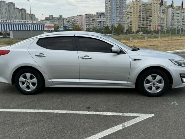 Серый Киа Оптима, объемом двигателя 2 л и пробегом 252 тыс. км за 9700 $, фото 15 на Automoto.ua