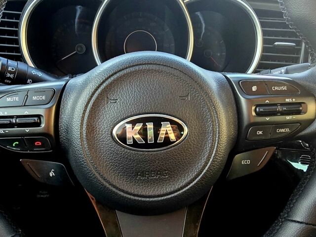 Киа Оптима 2015 в Здолбунове на Automoto.ua Серый Киа Оптима, объемом двигателя 2.4 л и пробегом 125 тыс. км за 10100 $, фото 8 на Automoto.ua