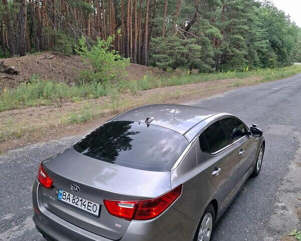 Сірий Кіа Оптіма, об'ємом двигуна 2.36 л та пробігом 186 тис. км за 11500 $, фото 2 на Automoto.ua