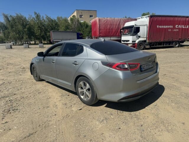 Серый Киа Оптима, объемом двигателя 0 л и пробегом 160 тыс. км за 11500 $, фото 2 на Automoto.ua