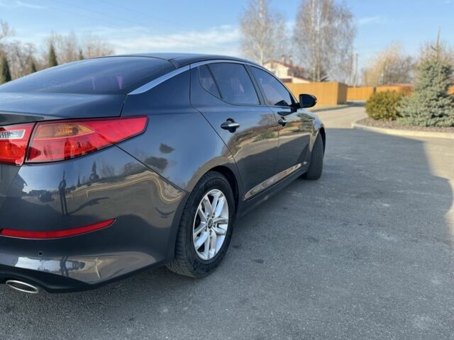 Сірий Кіа Оптіма, об'ємом двигуна 2 л та пробігом 220 тис. км за 9800 $, фото 6 на Automoto.ua