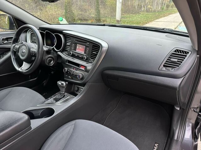 Сірий Кіа Оптіма, об'ємом двигуна 2.4 л та пробігом 197 тис. км за 8500 $, фото 22 на Automoto.ua