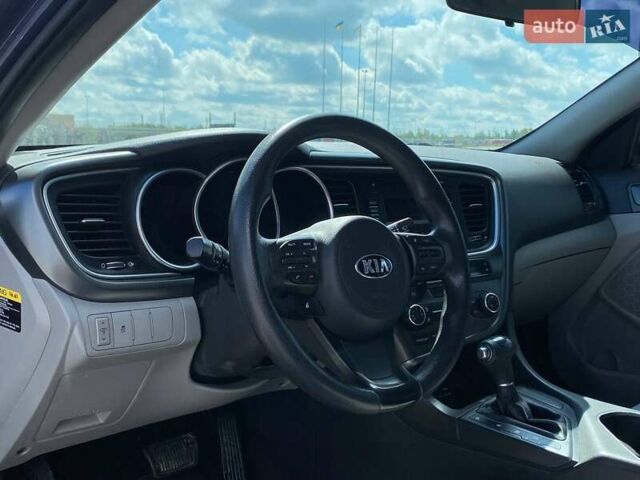 Киа Оптима 2015 в Львове на Automoto.ua Серый Киа Оптима, объемом двигателя 2.4 л и пробегом 160 тыс. км за 10990 $, фото 10 на Automoto.ua
